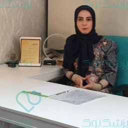 مینا فرهادی